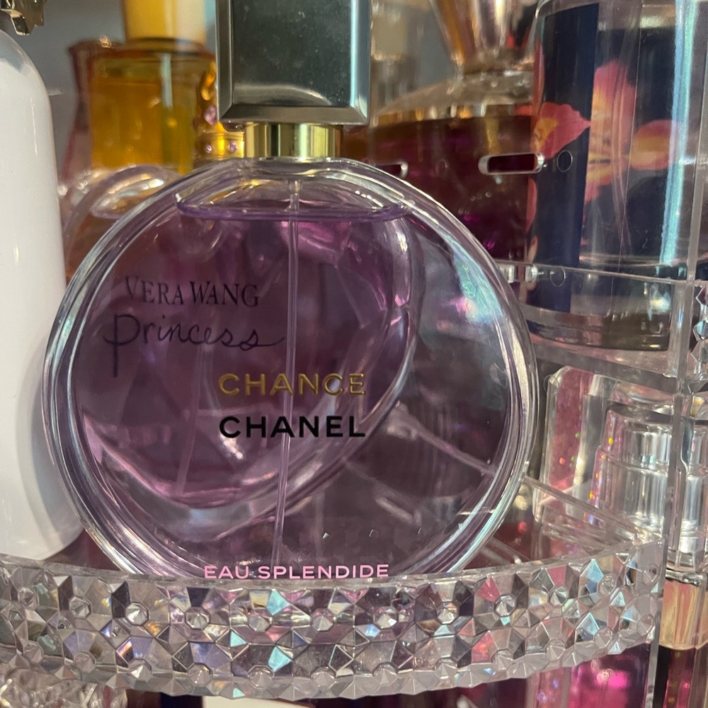 COPY - Chanel Chance Eau Splendide 
8 M L - Not full bottle
